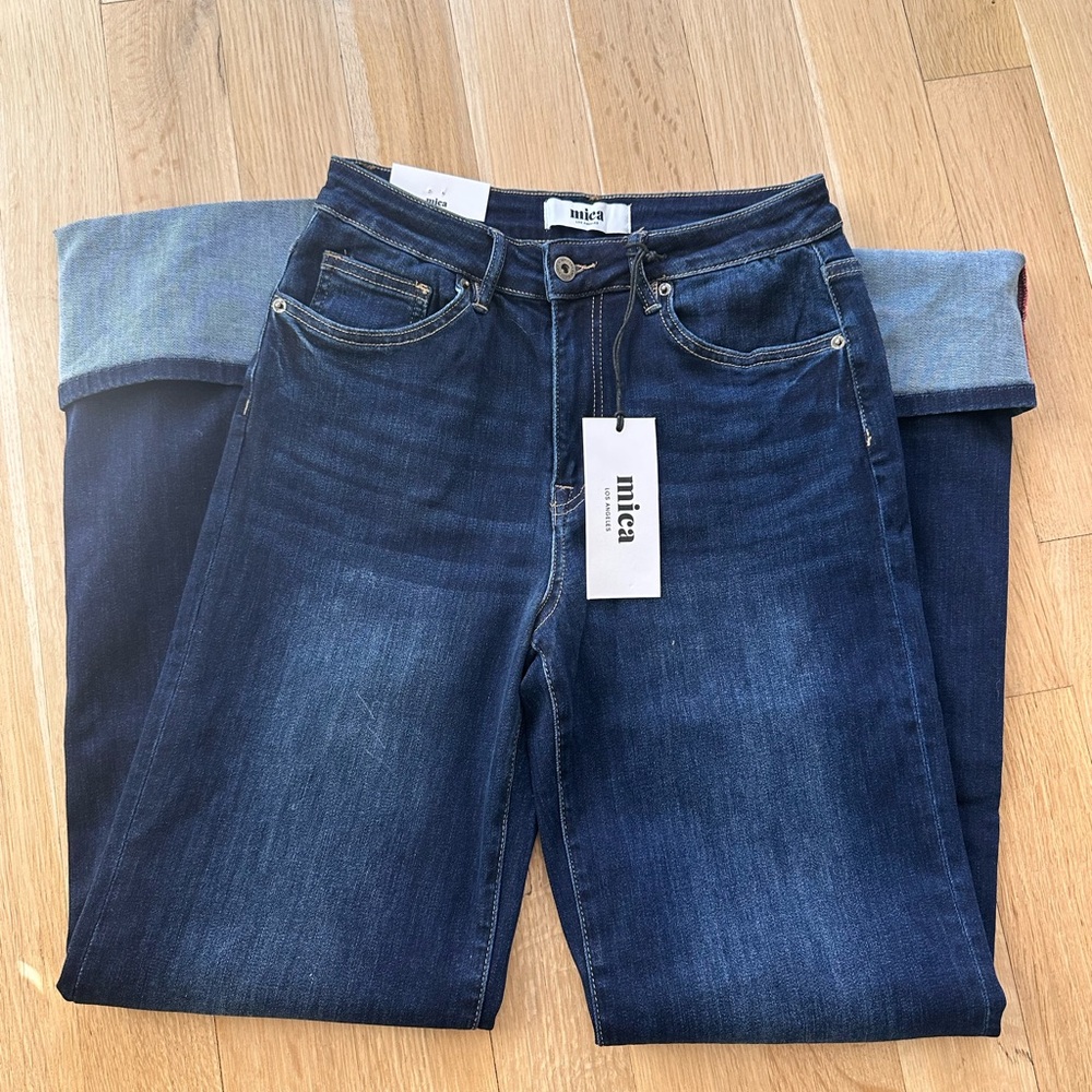 Women's Mica High Rise Cuff Hem Jean Size 27
